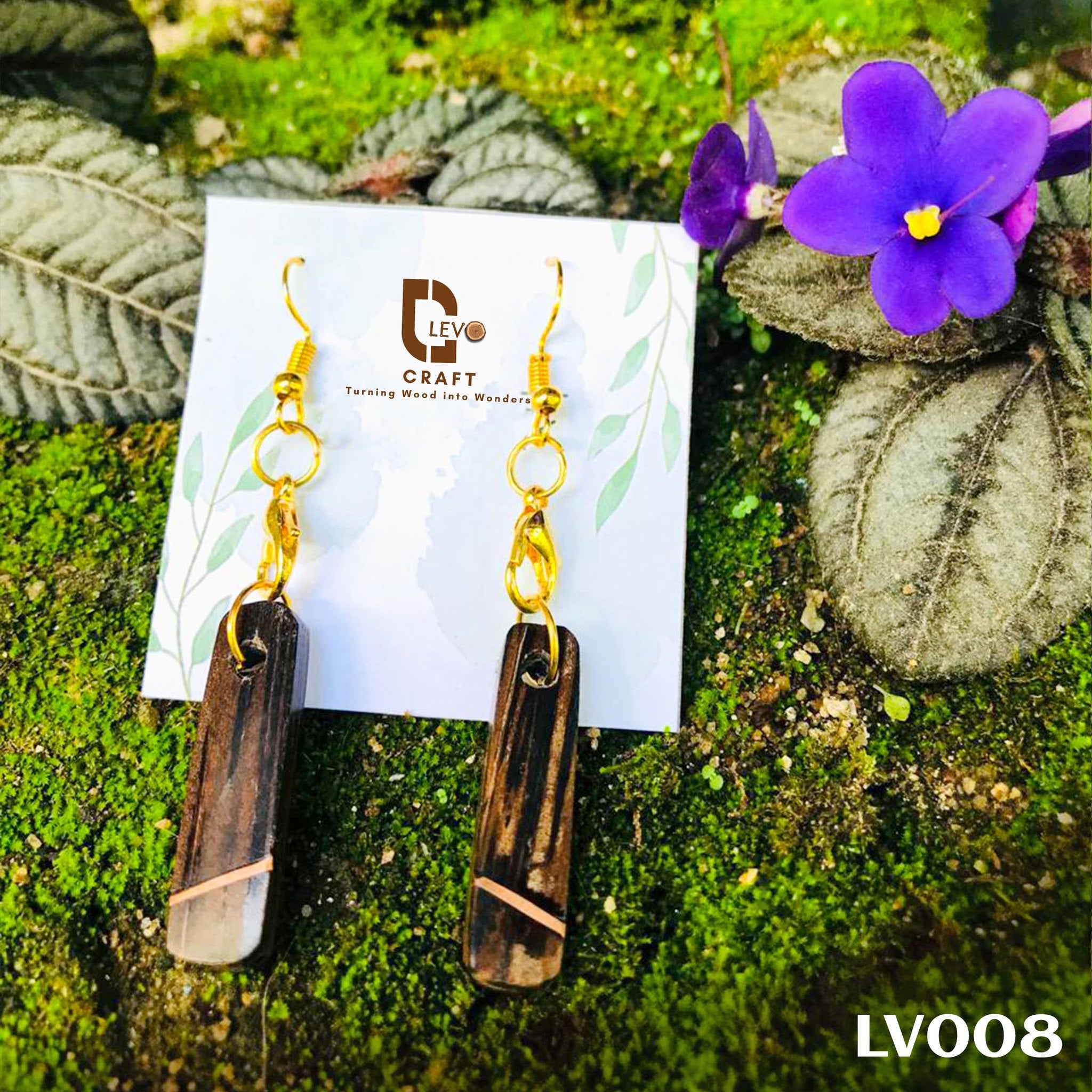 Handmade Wooden Earrings – Natural Elegance