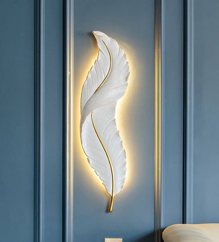 Elegant Leaf-Shaped Wall Light – Nature-Inspired Home Decor